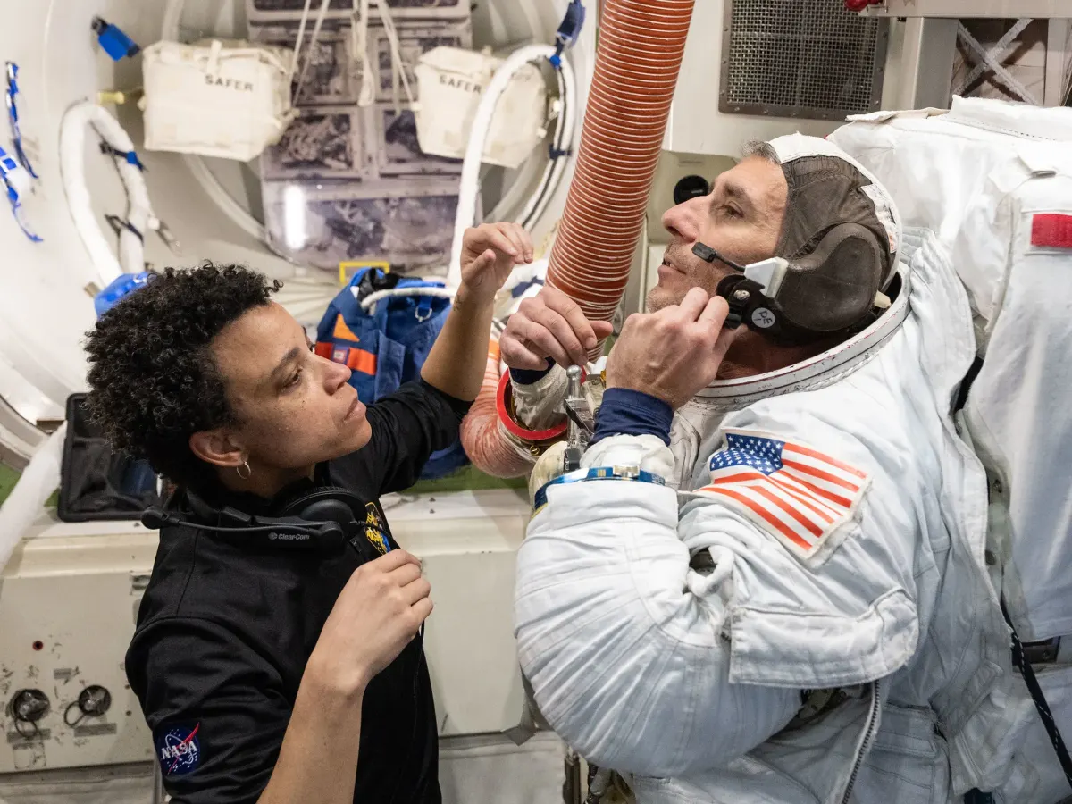 Image accompanying the story: NASA Astronauts to Answer Questions from Florida Students